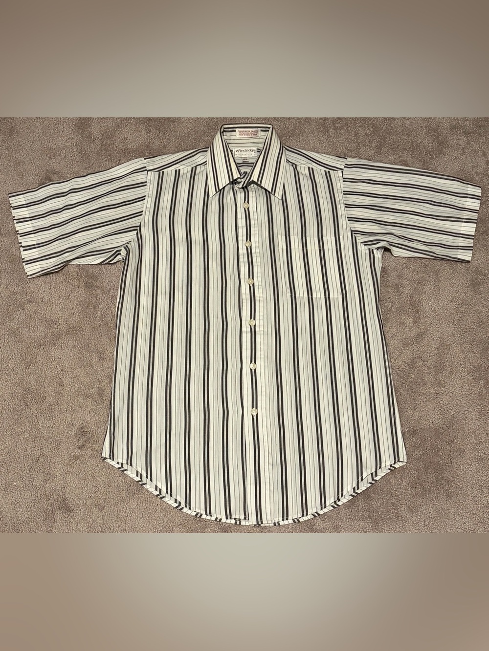 Vintage Windridge Men’s Striped Button Up Shirt Size 14 1/2 Measured Small